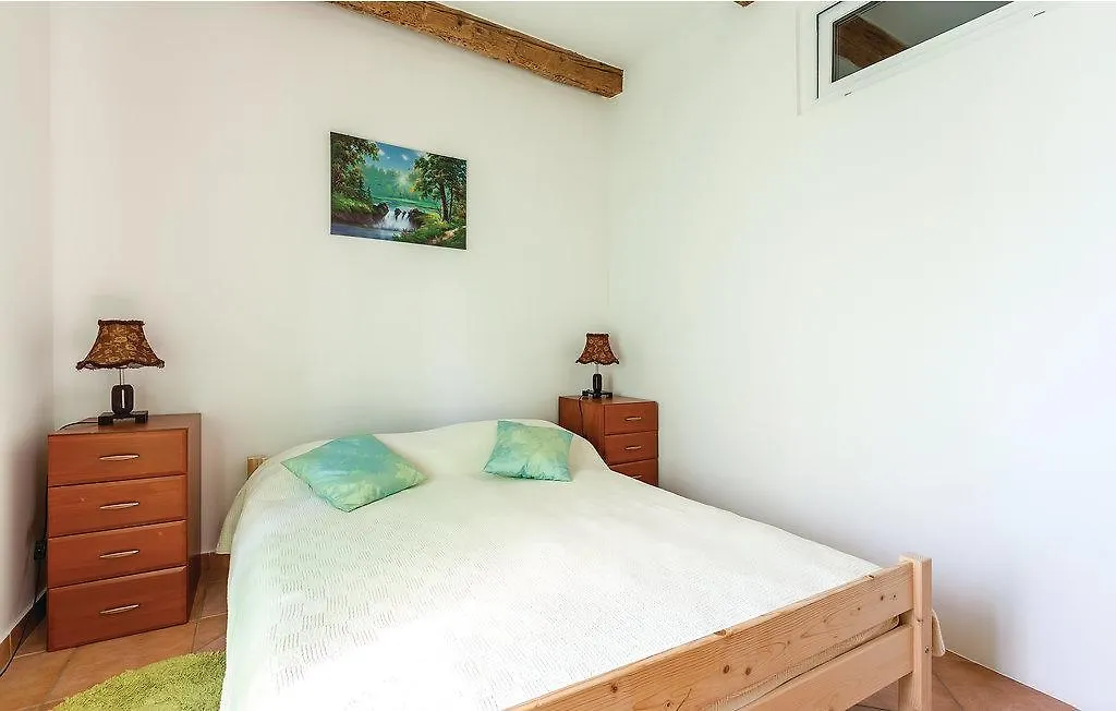 2 Bedroom Awesome Apartment In Vodnjan