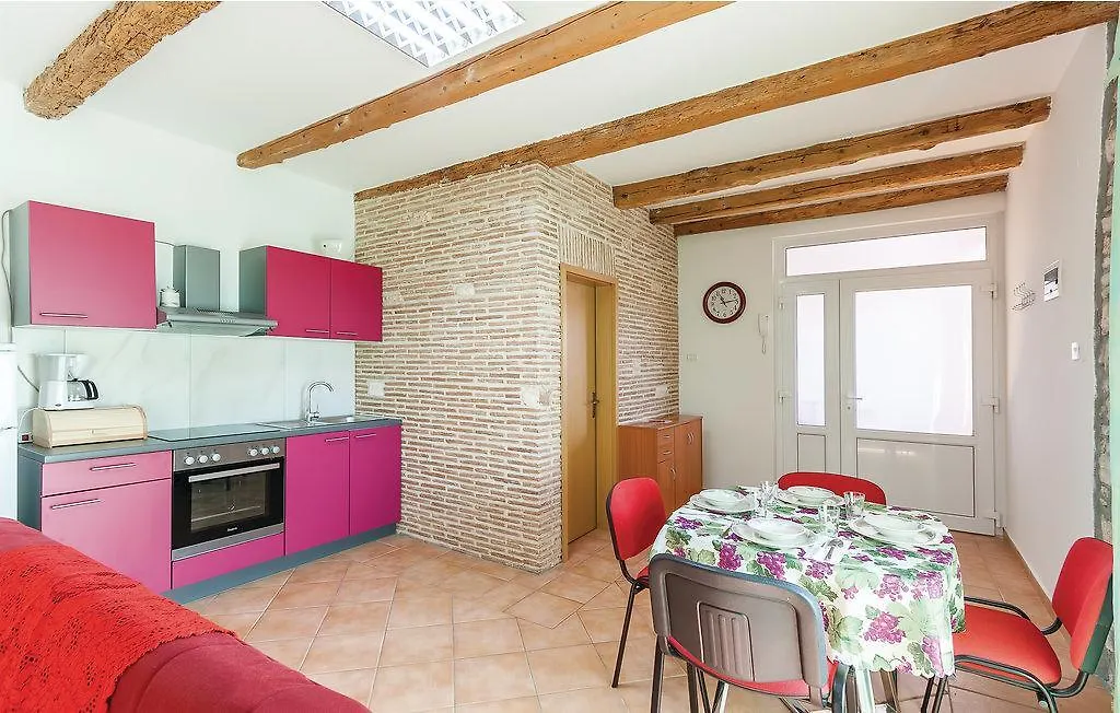 2 Bedroom Awesome Apartment In Vodnjan 0*,  Hırvatistan